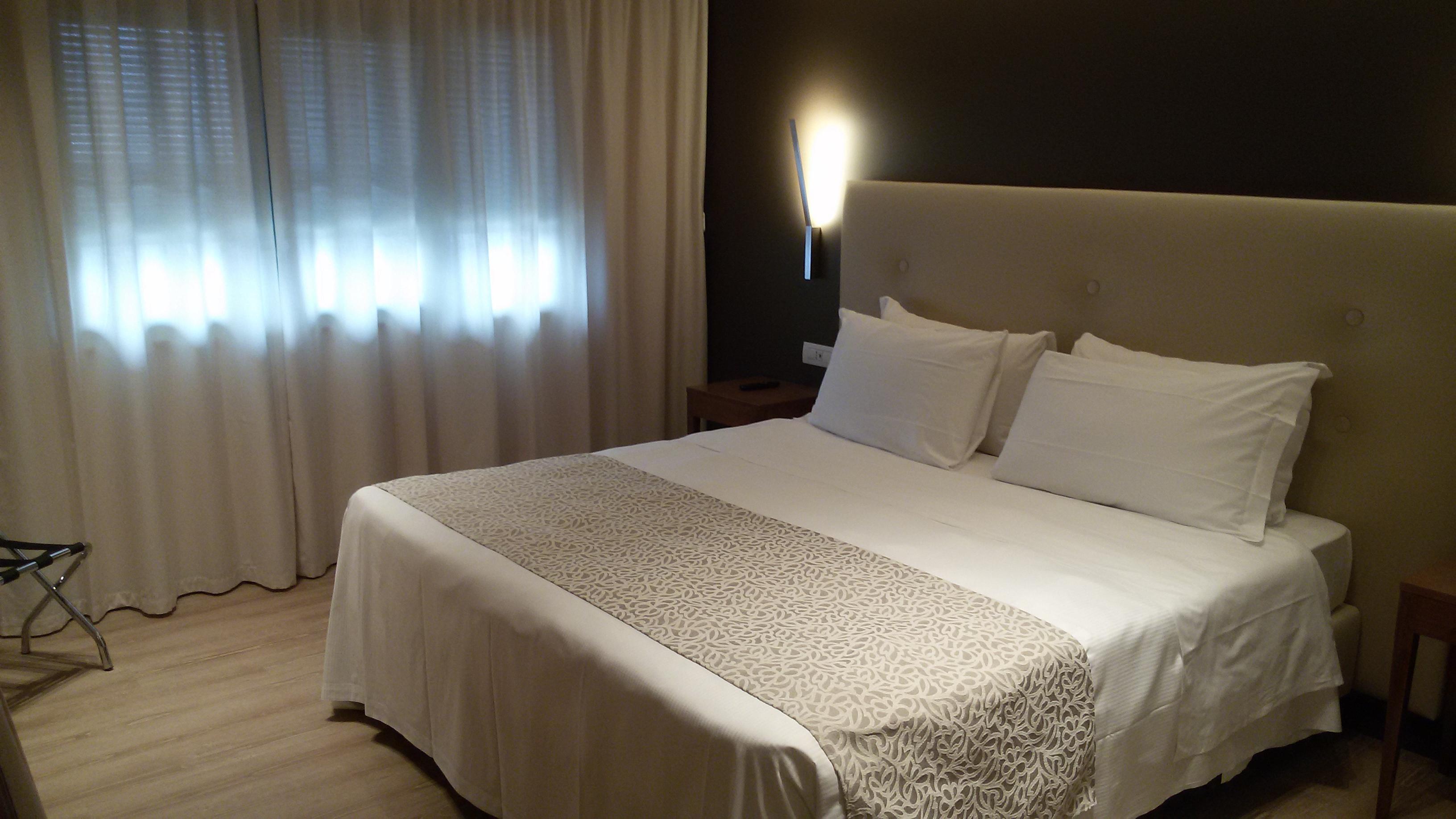 Hotel King, By R Collection Hotels Varedo Exterior foto